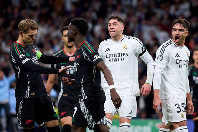 尤文图斯客场胜皇马,纳瓦斯关键扑点 尤文图斯客场胜皇马,纳瓦斯关键扑点