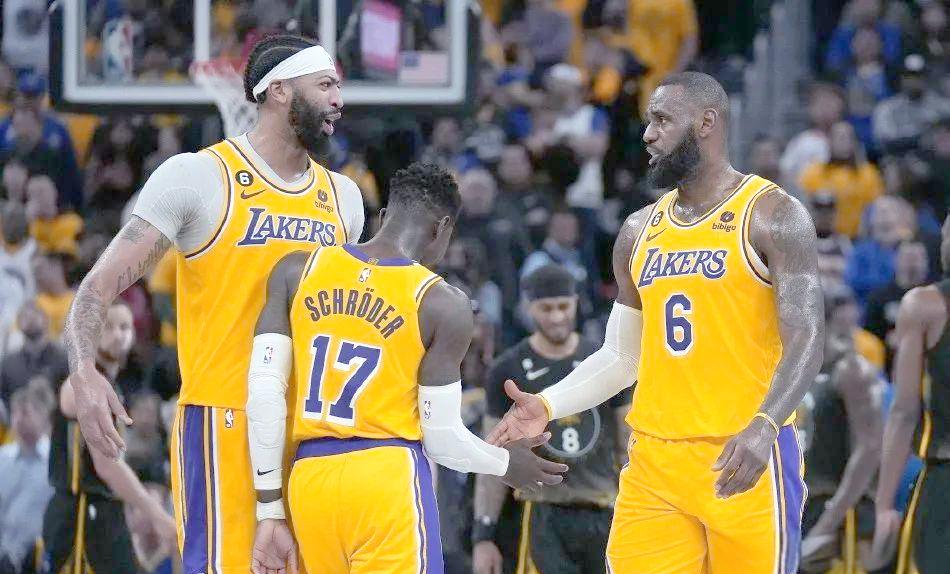 湖人队击败骑士队迎来五连胜,詹姆斯27分 湖人队击败骑士队迎来五连胜,詹姆斯27分