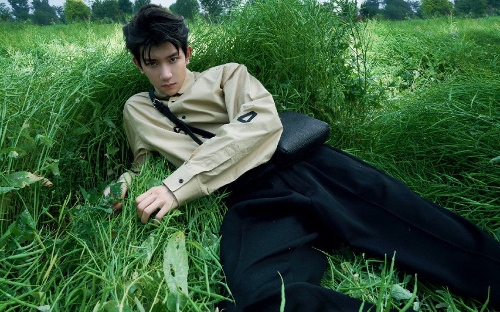 翻盘与接管,委内瑞拉震撼波兰,伊萨克欧冠半决赛封神